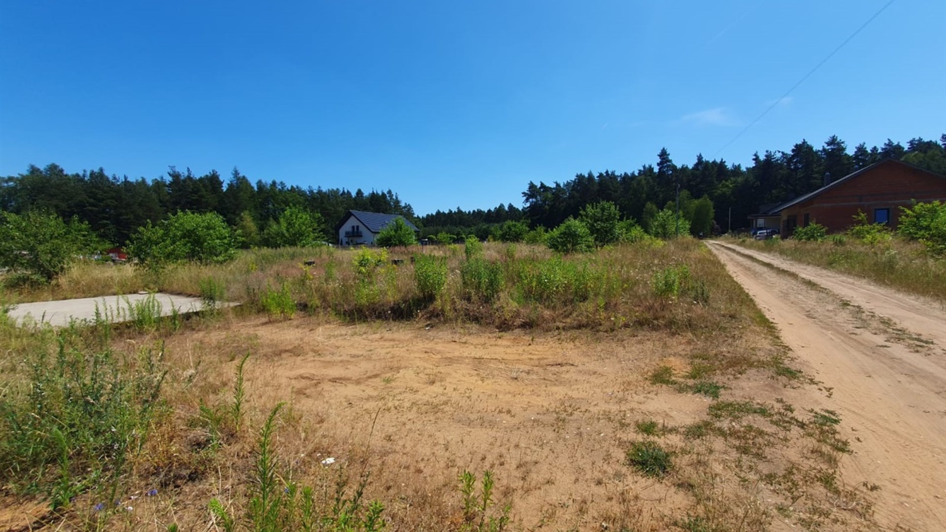 Działka na sprzedaż